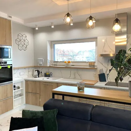Apartament Blisko Portu Z Widokiem Na Jezioro