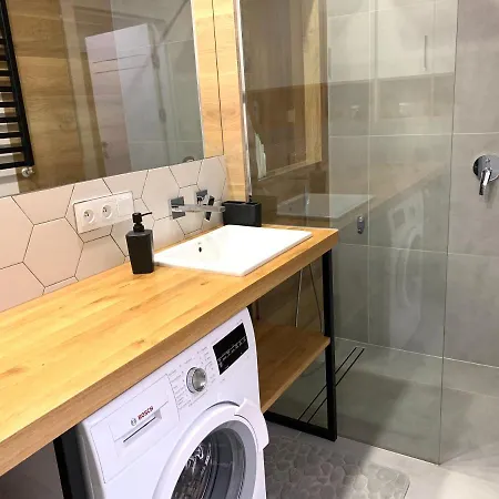 Apartament Blisko Portu Z Widokiem Na Jezioro 公寓